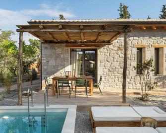 Ergon Beach House Nikiti - Nikiti - Bedroom