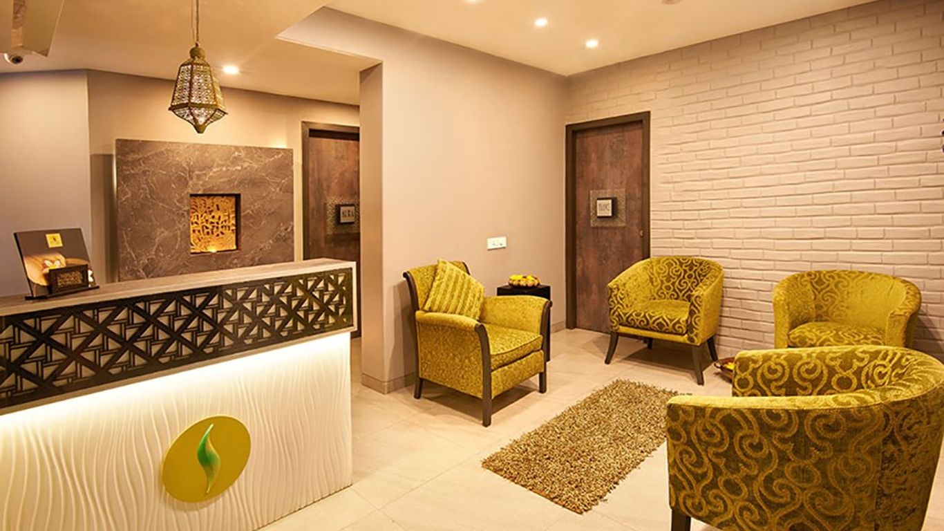 The Shalimar Hotel, Kemps Corner