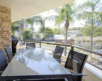 Wallis Court 7 - Forster - Balkon