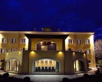 La Dimora Del Baco Hotel - L’Aquila - Building