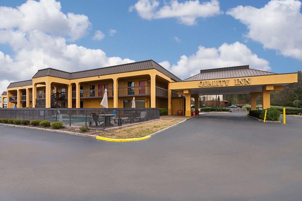 Quality Inn Airport Southeast 43 8 5 Birmingham Hotel Deals Reviews Kayak