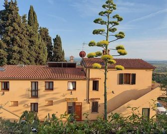 'Pretty Farm' for 8 people in a farmhouse - ultra panoramic swimming pool - Monsummano Terme - Building