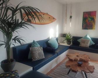 Lajares Villa-Sleeps 6-Free Parking-Playground - Lajares - Salon