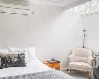 Neds Nook - Beechworth - Bedroom