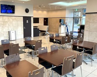 Toyoko Inn Niihama Ekimae - Niihama - Restaurace