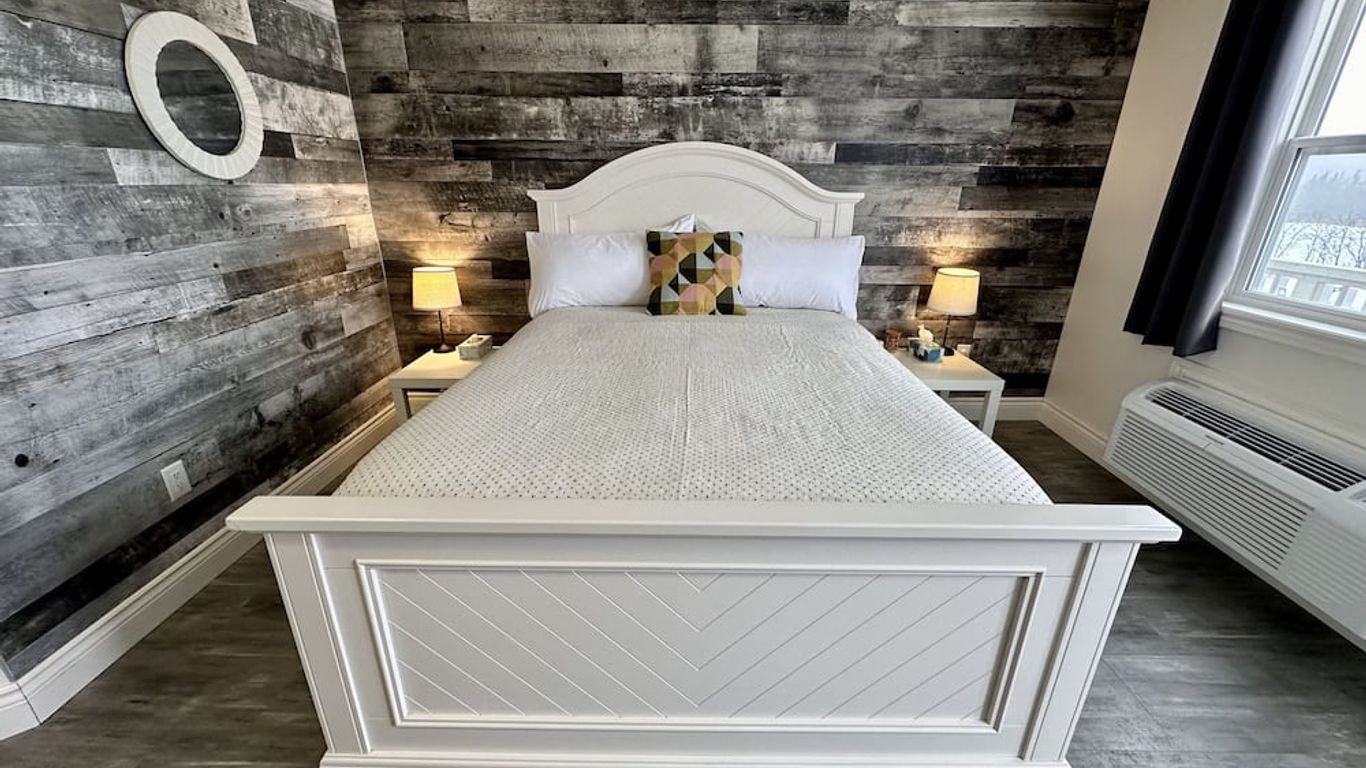 Cheticamp Outback Inn