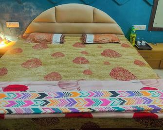 Charming studio in Raipur with WiFi, AC, with chhattisgarhi traditional food - Raipur