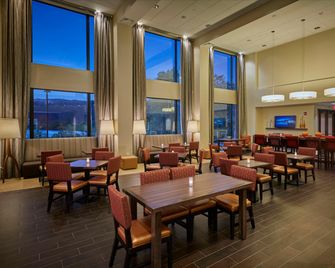 Hampton Inn & Suites Hood River - Hood River - Restaurante