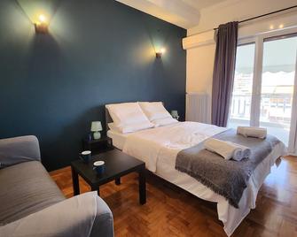Peaceful studio centrally located, close to public transport. - Atenes - Habitació