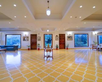 Welcomheritage Mount Valley Resort Ranthambore - Sawāi Mādhopur - Lobby