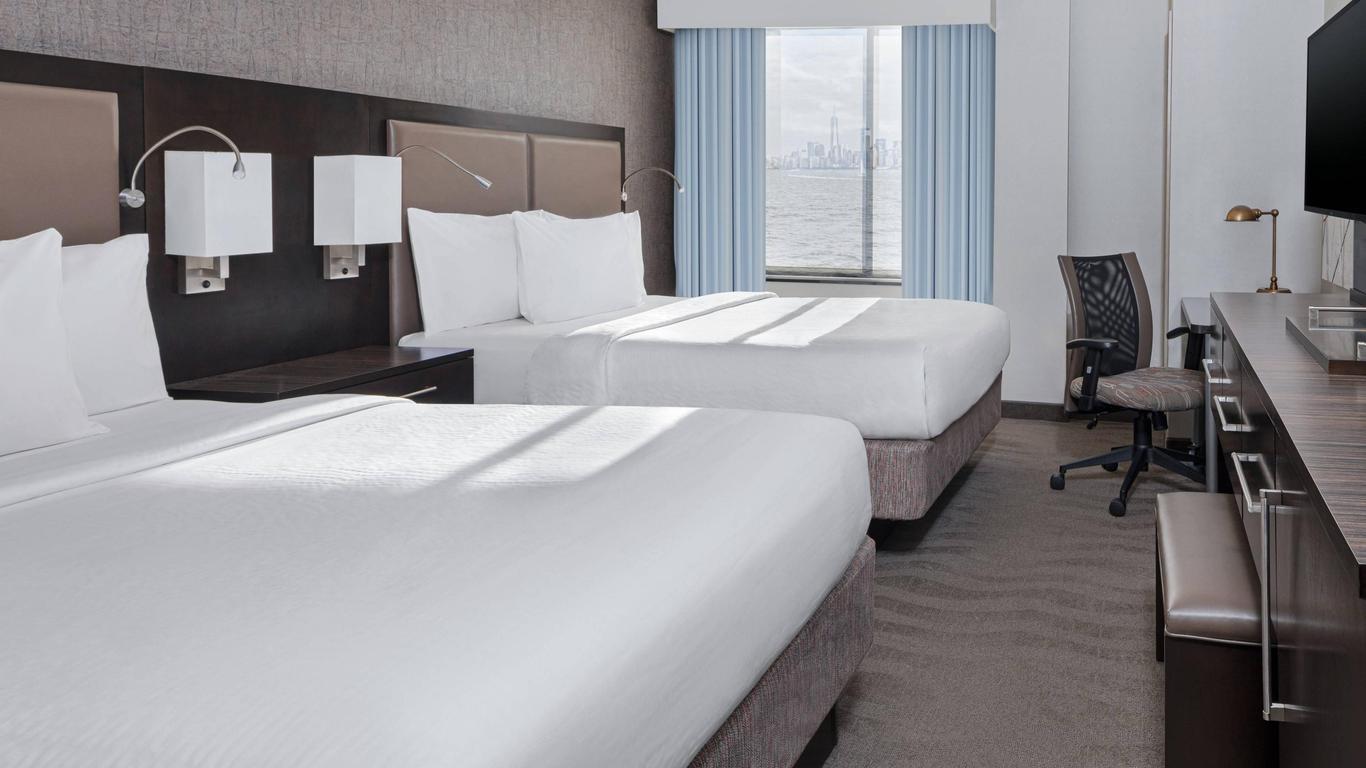 Fairfield Inn & Suites by Marriott New York Staten Island