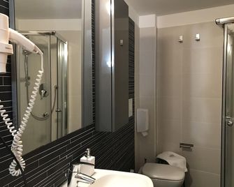 B&B Oasi Vetoio - L'Aquila - Bagno