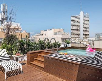 Mr. Louis - By Tlv2go - Tel Aviv - Balcony