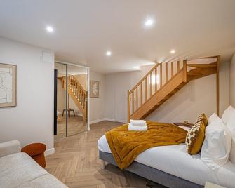 Oiqia • Palace Hôtel • N°1 - Tours - Bedroom