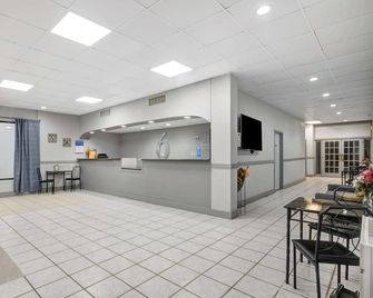 Motel 6 Chickasha, OK - Chickasha - Lobby