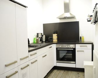 Ferienwohnung Ratisbona - Regensburg - Kitchen