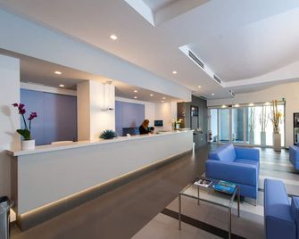 Hotel Executive Inn - Brindisi - Lobby
