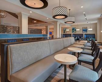 Where Comfort Meets Luxury! Swimming Pool, Kitchenette, Pets Allowed! - Winter Garden - Restaurant