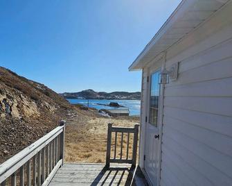 Salty B'y Cottage Sum - Twillingate - Balcony