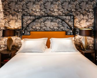 The Goethe Hotel - Small Luxury Hotels of the World - Rome - Bedroom