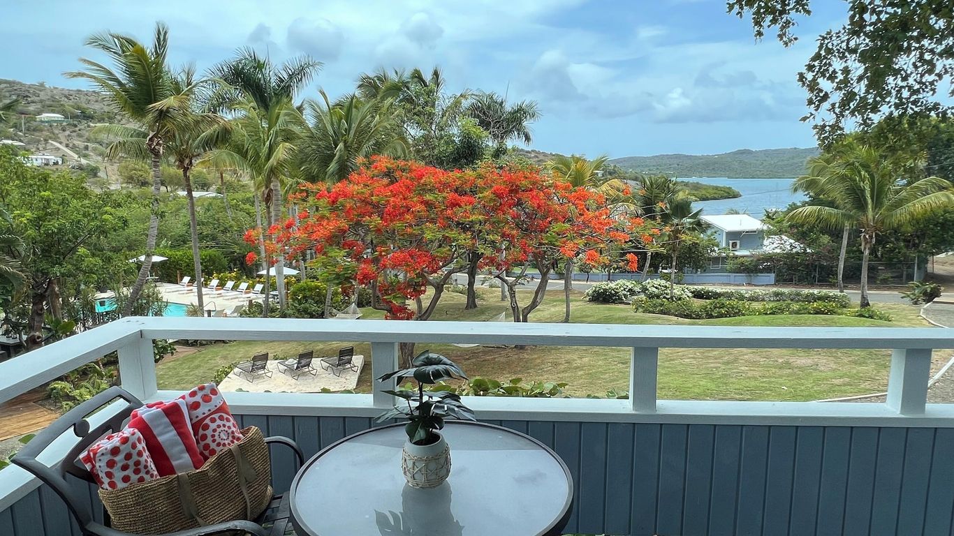 Club Seabourne Hotel