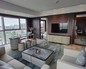 Days Hotel & Suites by Wyndham Jiangsu Xinyi - Xuzhou - Camera da letto