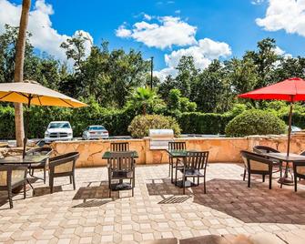 Best Western Plus Sanford Airport/Lake Mary Hotel - Sanford - Patio