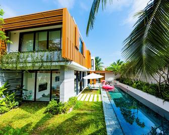 Sailing Pool Villas & Resort Phu Quoc - Phú Quốc - Piscine