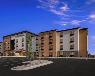 Livaway Suites Phoenix-Glendale - Glendale - Budova