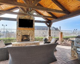 Columbia Vacation Rental - Walk To Uofsc Campus! - Columbia - Patio