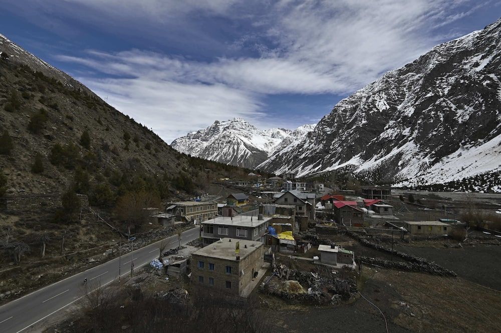 Treebo Melag Jispa With Mountain View - Jispa - Vista externa