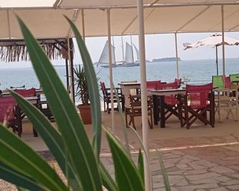 Kefalonia Beach Hotel & Bungalows - Lixouri