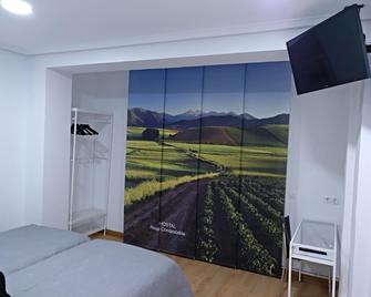 Hostal Rioja Condestable - Logroño - Camera da letto