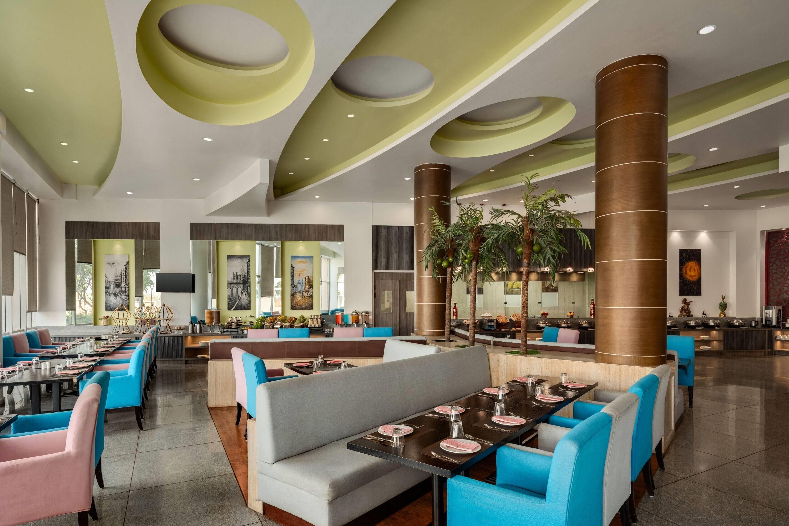 Maha Bodhi Hotel.Resort.Convention Centre - Bodh Gaya - Restaurante