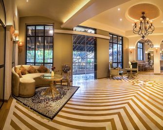 Arnna-Goregaon - Mumbai - Lobby