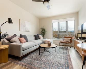 Merkantile-5 Solvang / Luxury Lofts near downtown - Santa Ynez - Living room