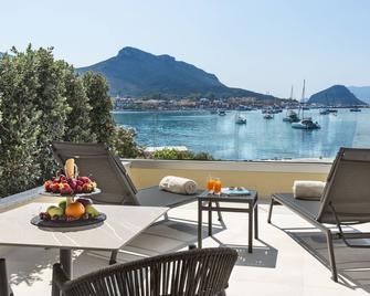 Gabbiano Azzurro Hotel & Suites - Golfo Aranci - Balkon