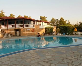 Kassandra Bay - Kriopigi - Pool