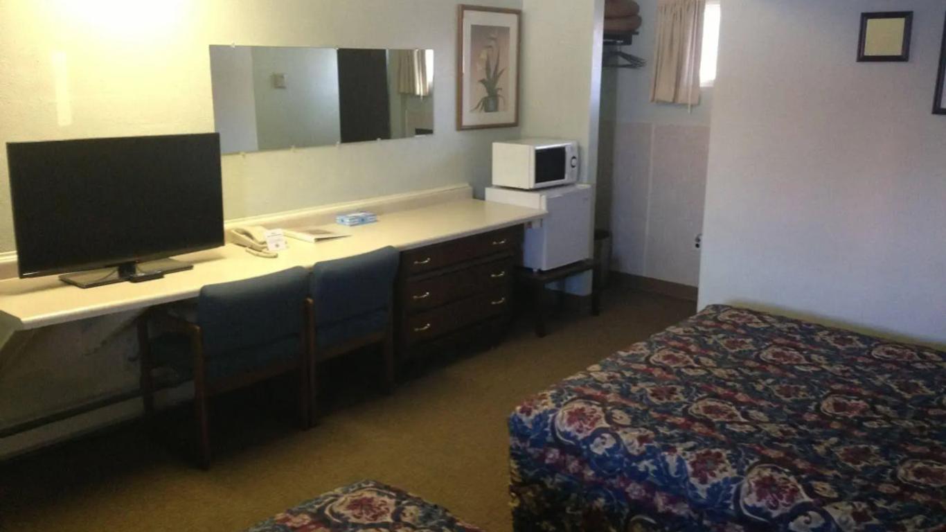 Jamestown Motel