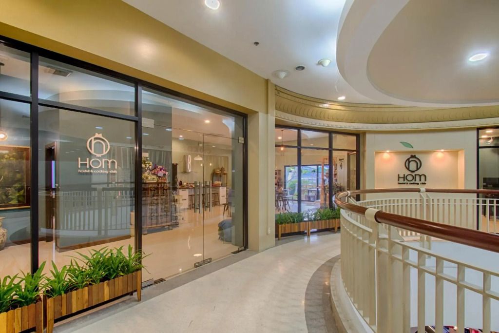 Hom hostel & Cooking club