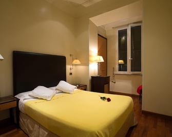 Hotel Giolitti - Rome - Bedroom