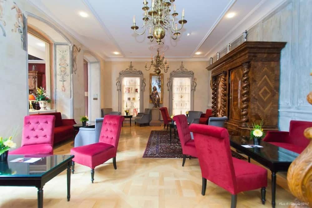 فندق وسبا لو بوكلير دور - ستراسبورغ - ردهة