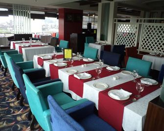 Grand Riviera - Jammu - Restaurant