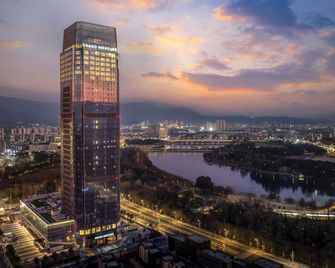 Grand Mercure Taizhou Tiantai - Taizhou - Building