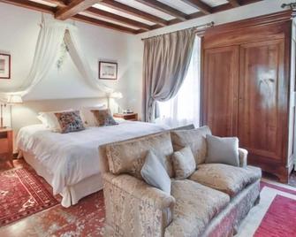 Luxury Cottage with swimming pool - Saint-Affrique-les-Montagnes - Bedroom