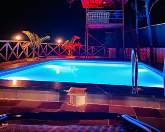 Aandra Lakestay Resort Campzone - Vadgaon - Pool