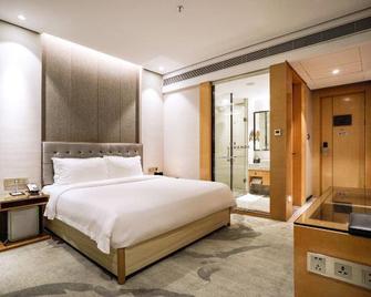 Lavande Hotel - Shenzhen - Bedroom