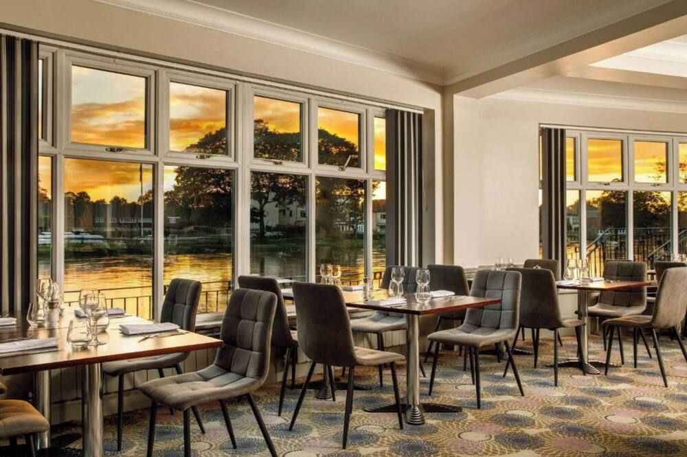 Sunday London Staines-upon-Thames Heathrow T5