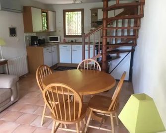 Gite l'Annexe - Villelaure - Jadalnia