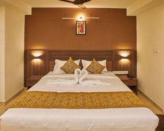 Hotel Akmg Towers - Chennai - Bedroom